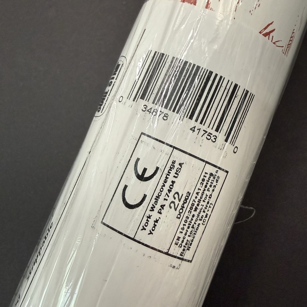 York Wallpaper 1 Roll GR5925 Seasons Toile Red White Vintage Motif Wallcoverings - Picture 7 of 9